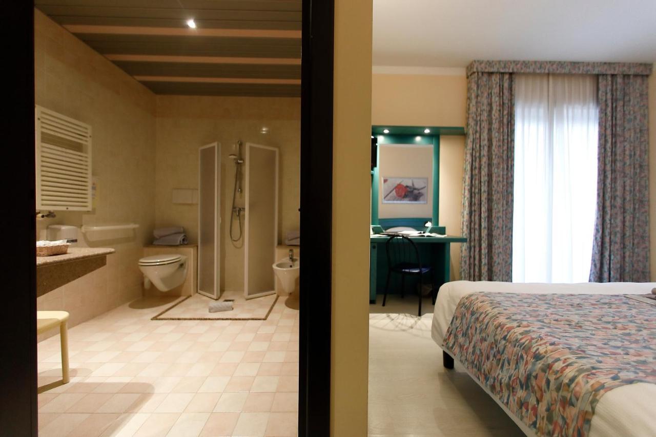 Hotel Eden วาเลจโจ ซูล มินโช ภายนอก รูปภาพ