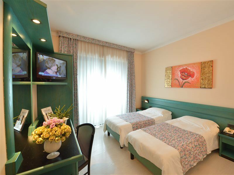 Hotel Eden วาเลจโจ ซูล มินโช ภายนอก รูปภาพ